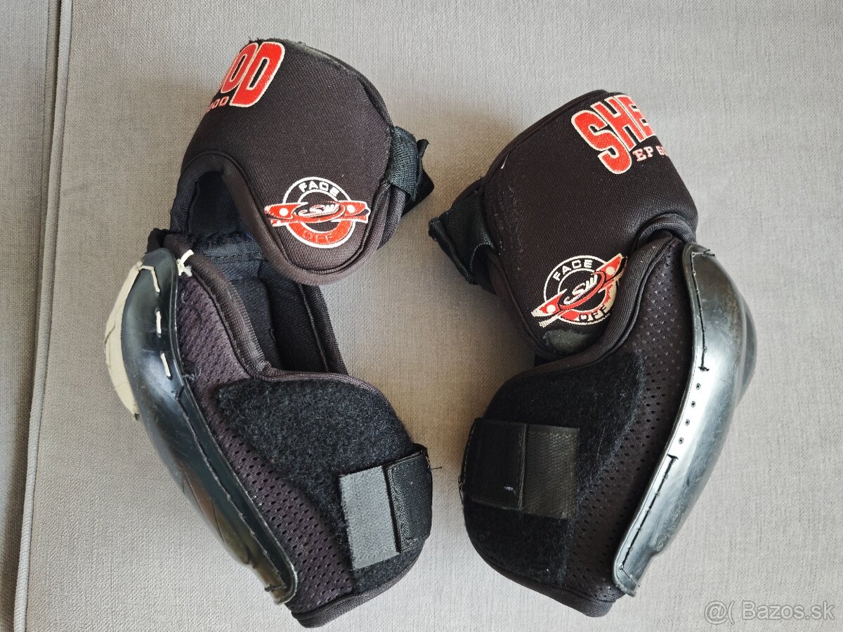 Predam hokejovu vystroj - 2