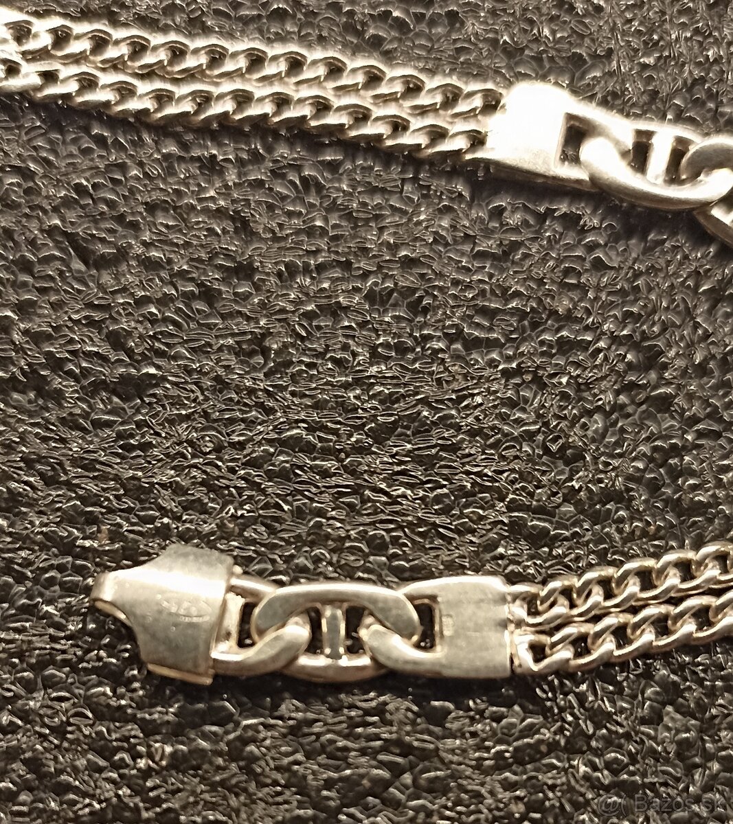 Strieborný dámsky náramok - 2