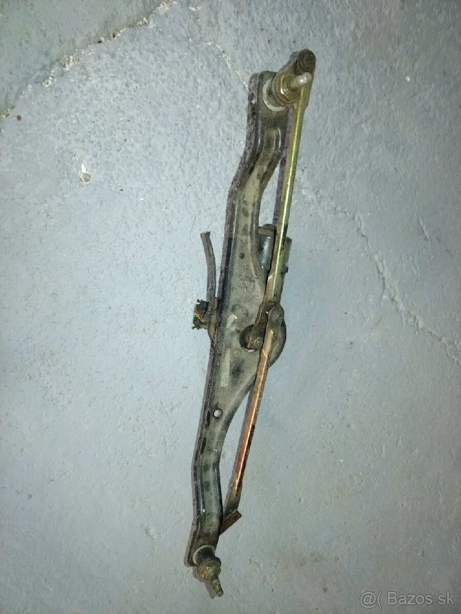 Škoda Felícia-predný mechanizmus stieračov, pantograf - 2