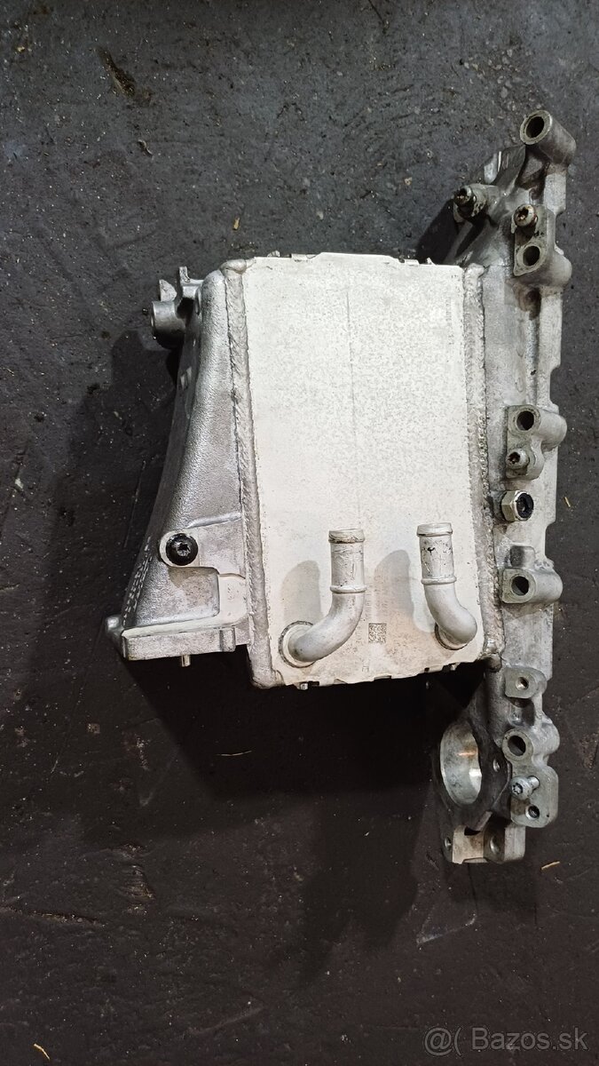 Predám sacie potrubie 04L129766AL - 2