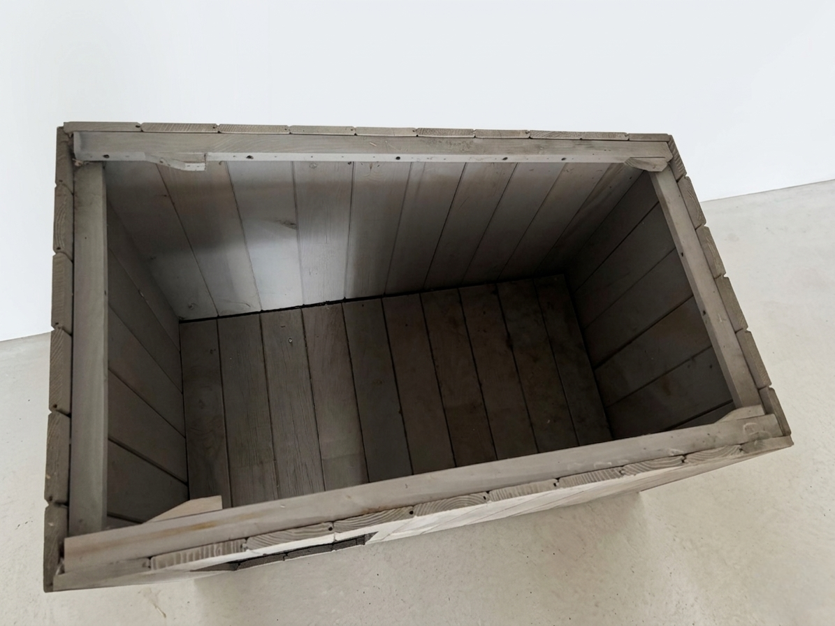 Predám psiu búdu - 2