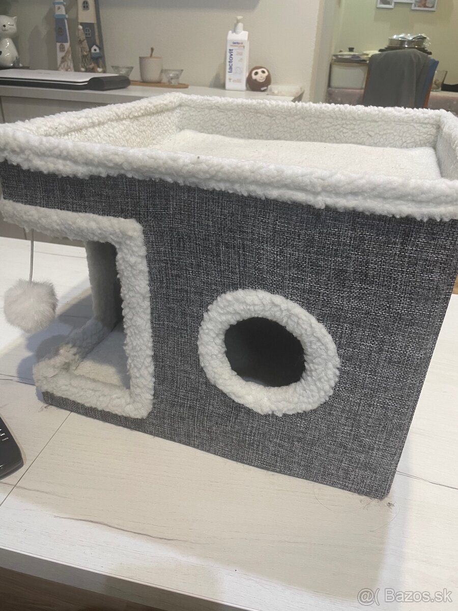 Predam skoro nepouzity macaci domcek - 2