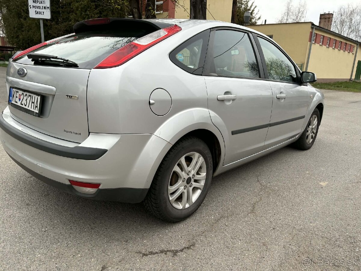 Predám Ford Focus 1.6TDCI 180tis km - 2