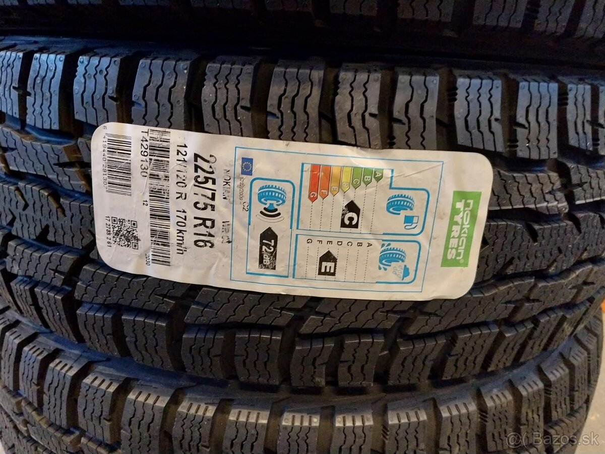 Nokian 225/75 r16C Zimné - 2