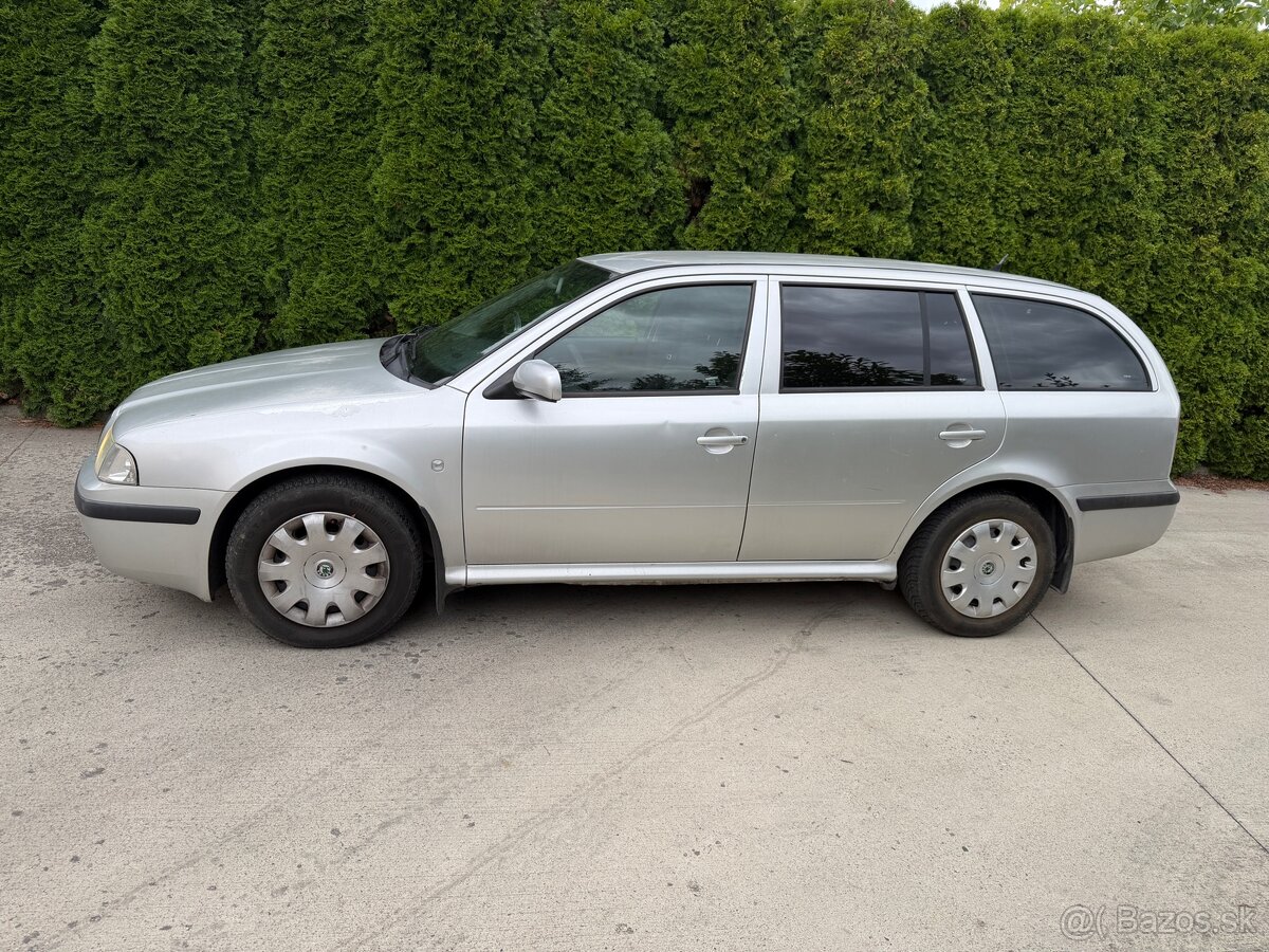 Škoda Octavia 1.6 - 2