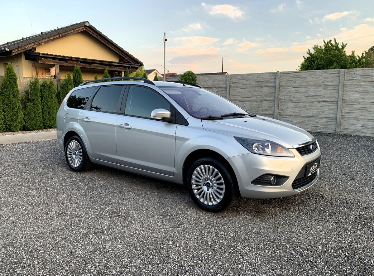 FORD FOCUS KOMBI 1.8 16V DURATEC TITANIUM SR - 2