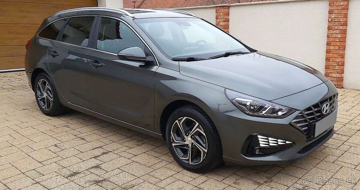 Hyundai i30 CW - 2023, benzín , Záruka , Slovenské auto - 2