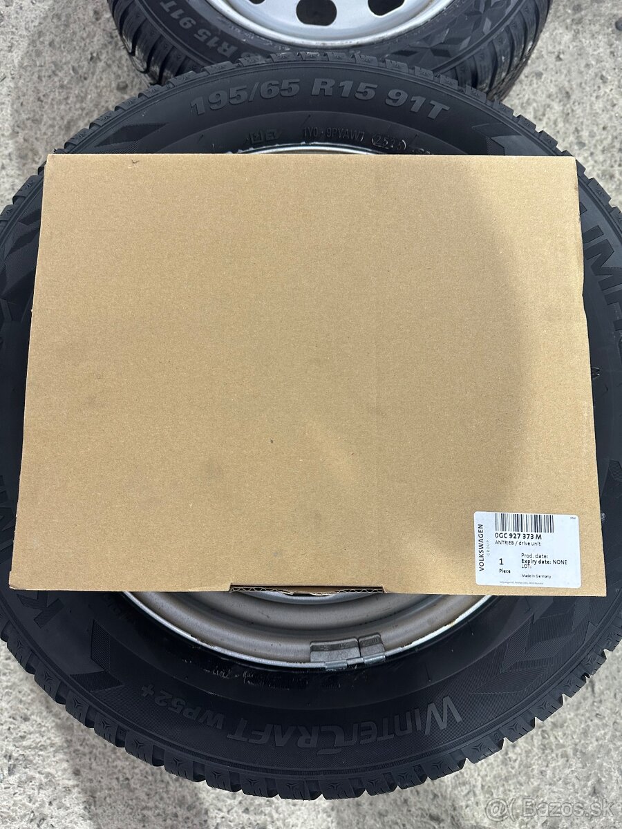 Elektrické olejové čerpadlo ŠKODA Original OEM 0GC927373M - 2