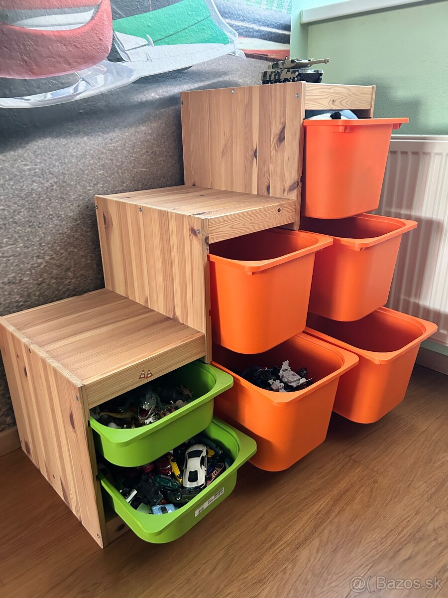 Predám detskú skriňu pyramída na hračky - 2