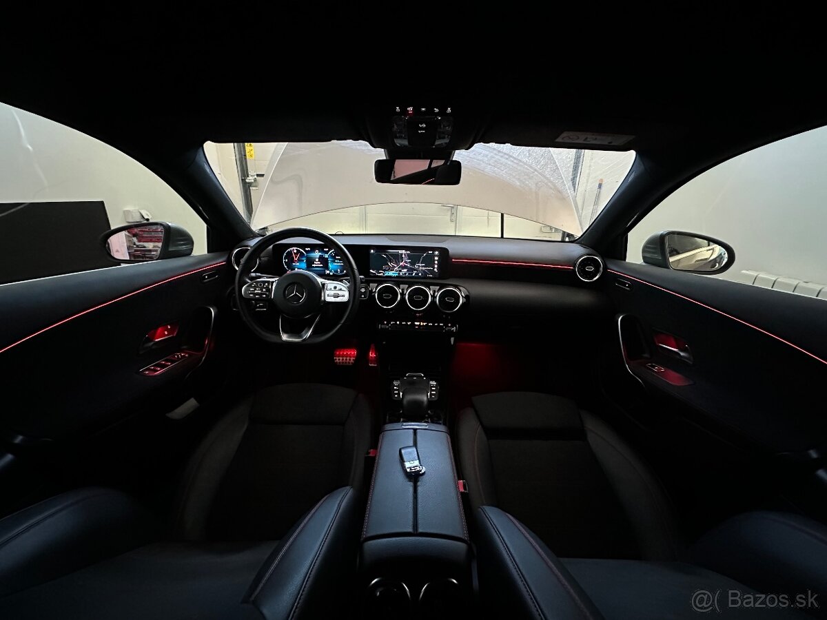 Ambient interiéru auta - 2