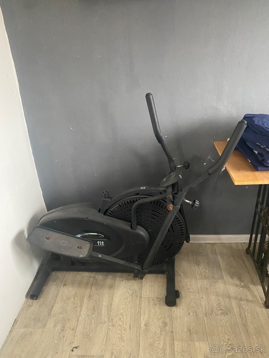 Predám elipticky trenažér - 2