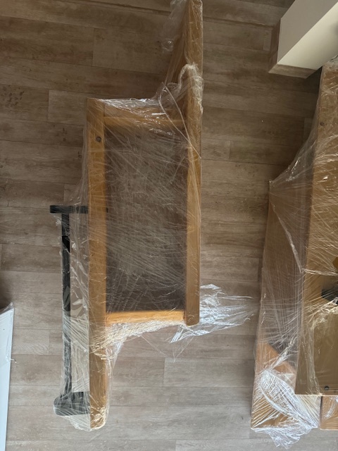 Polica na vešiaky - 2