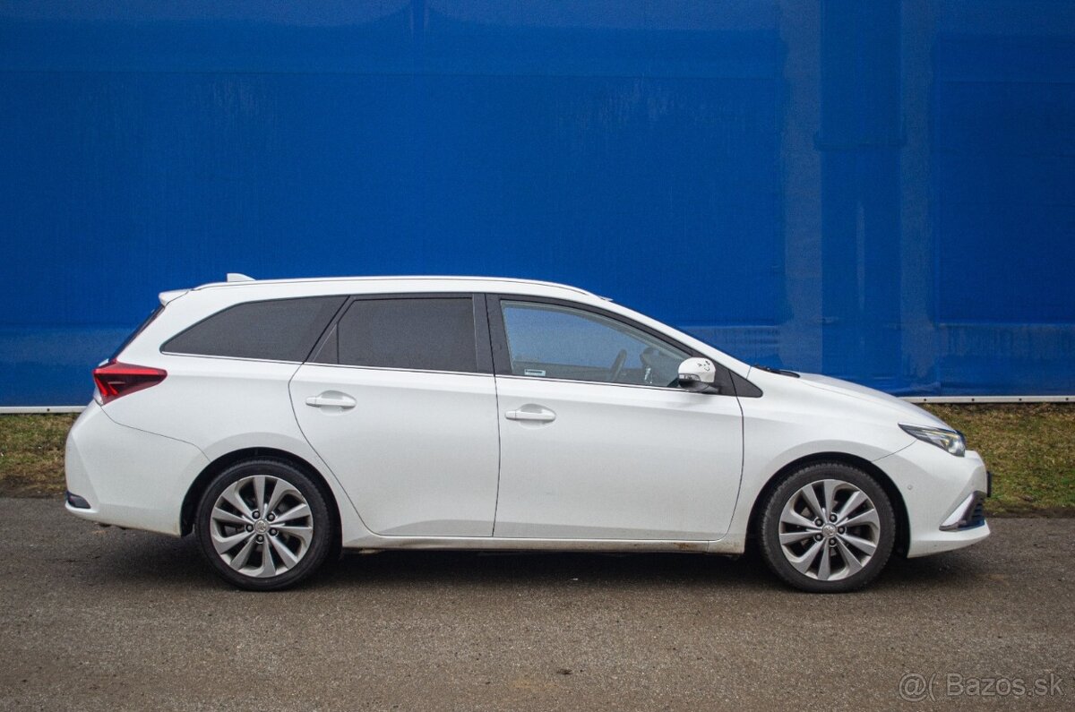 Toyota Auris 1.6 l D-4D - 2