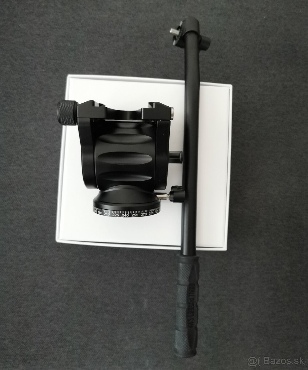 Manfrotto MT190XPRO3 statív hliníkový 3 sekcie + 3 Legged Th - 2