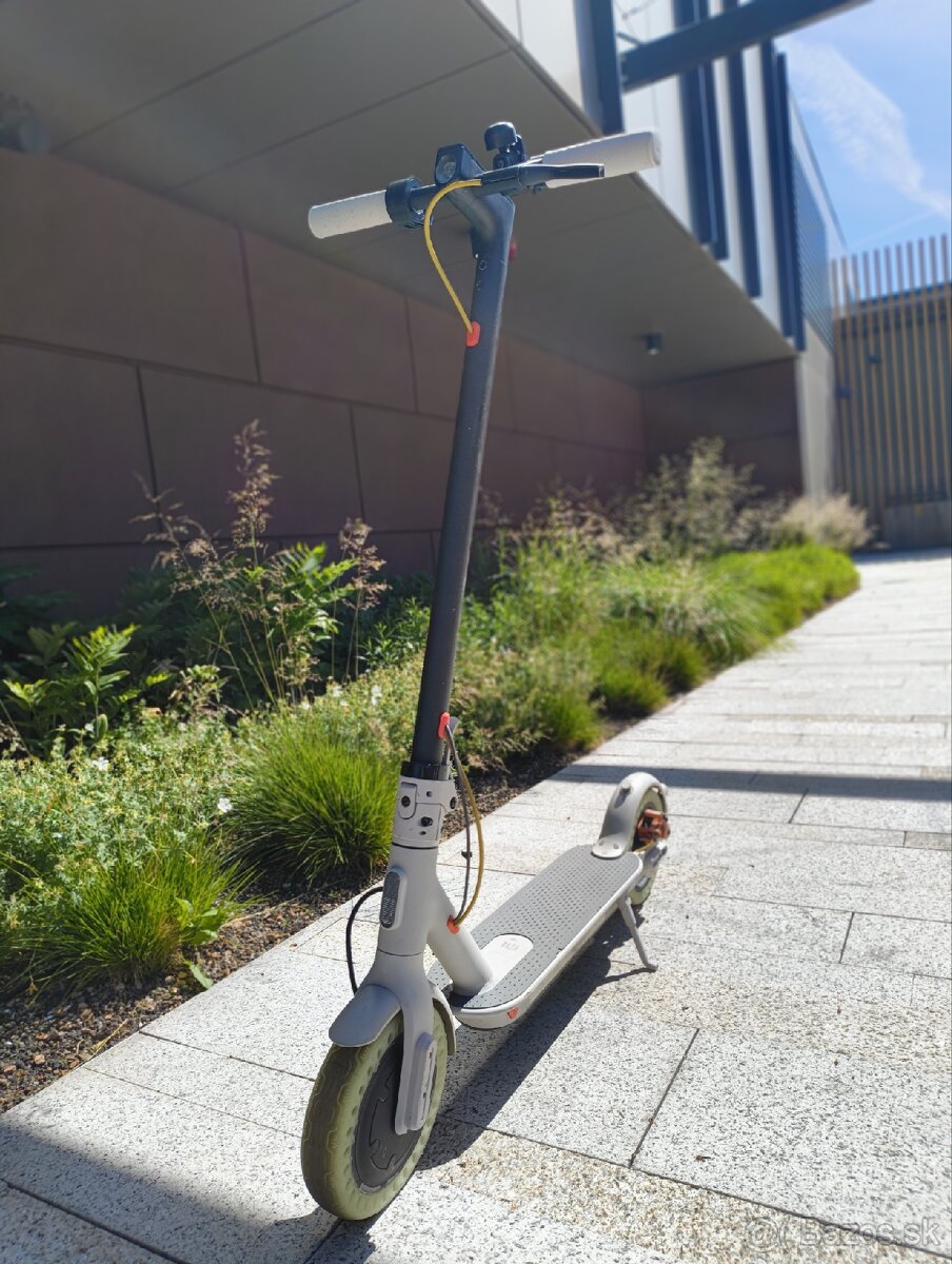Xiaomi Mi Electic scooter 3 - 2