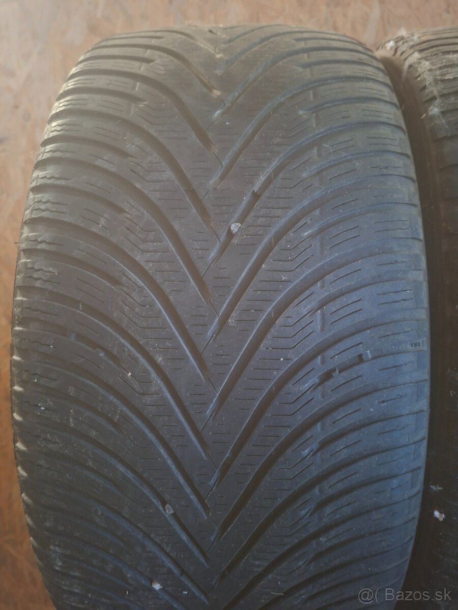 225/40 r18 kleber - 2