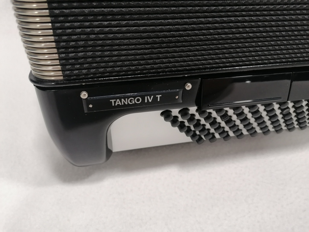 Hohner tango IV T 96 basovy - 2