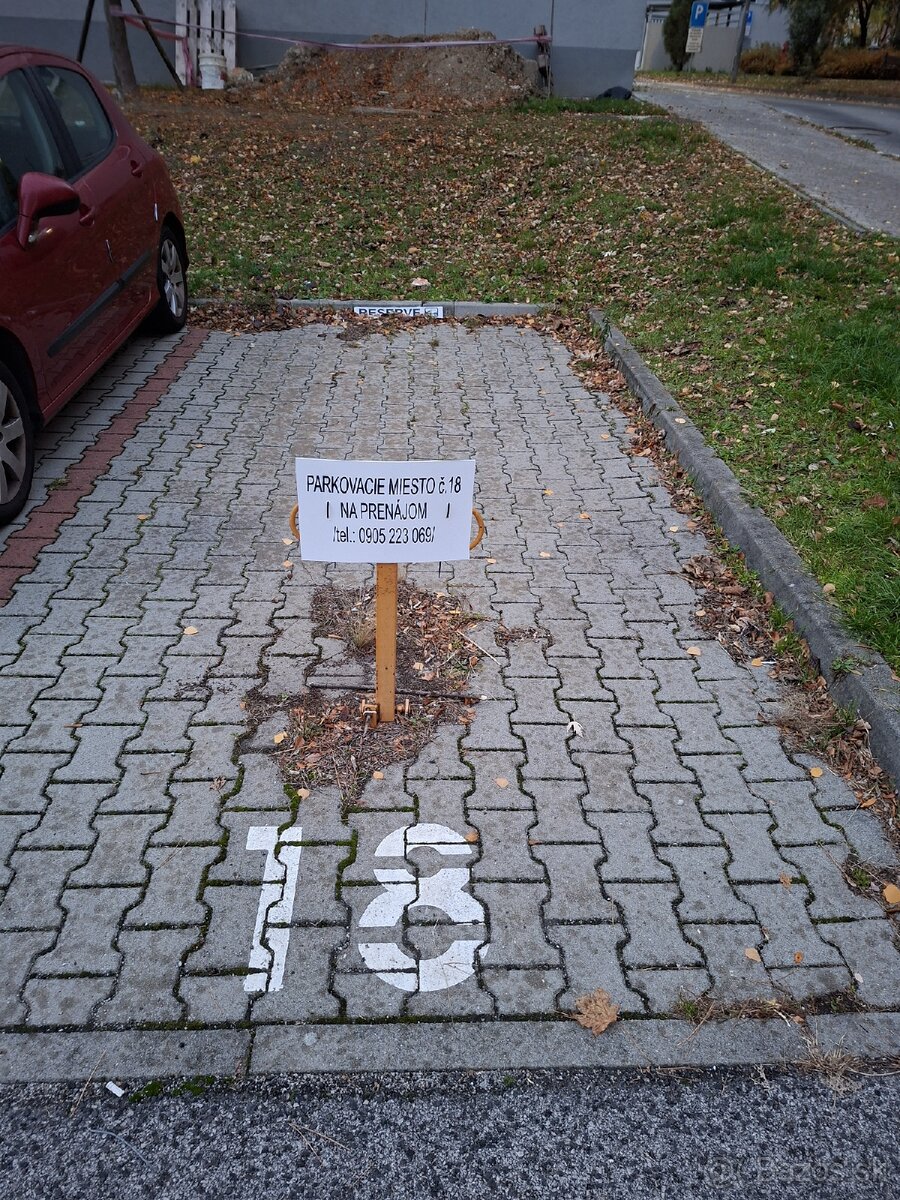 Prenájom vonkajšieho parkovacieho miesta Rača, Zavadska 16/A - 2