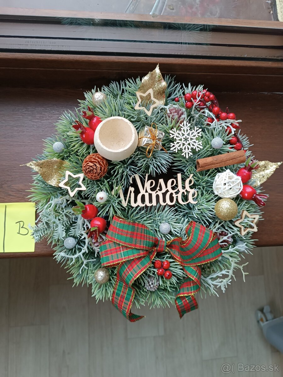 Predám vianočné vence a ikebany - 2
