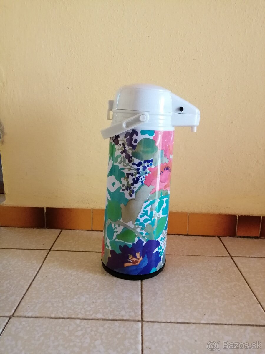 Termoska s dávkovacou pumpičkou 1,8 l - 2