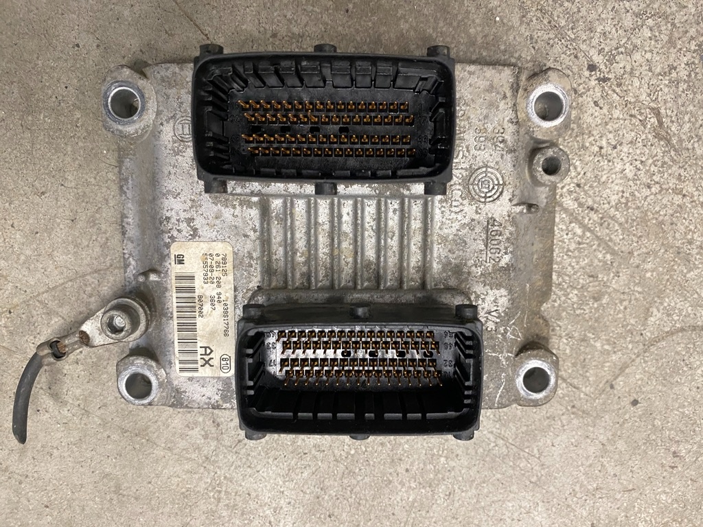 Rozpredam nahradne diely opel corsa D - 2