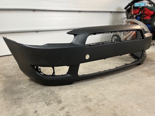 Predný nárazník Lancer 2008-2015, pred lakovaním - 2