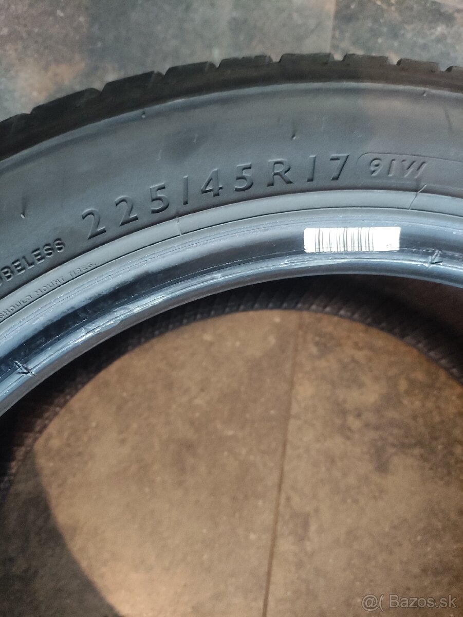 Letné pneumatiky 225/45R17 - 2
