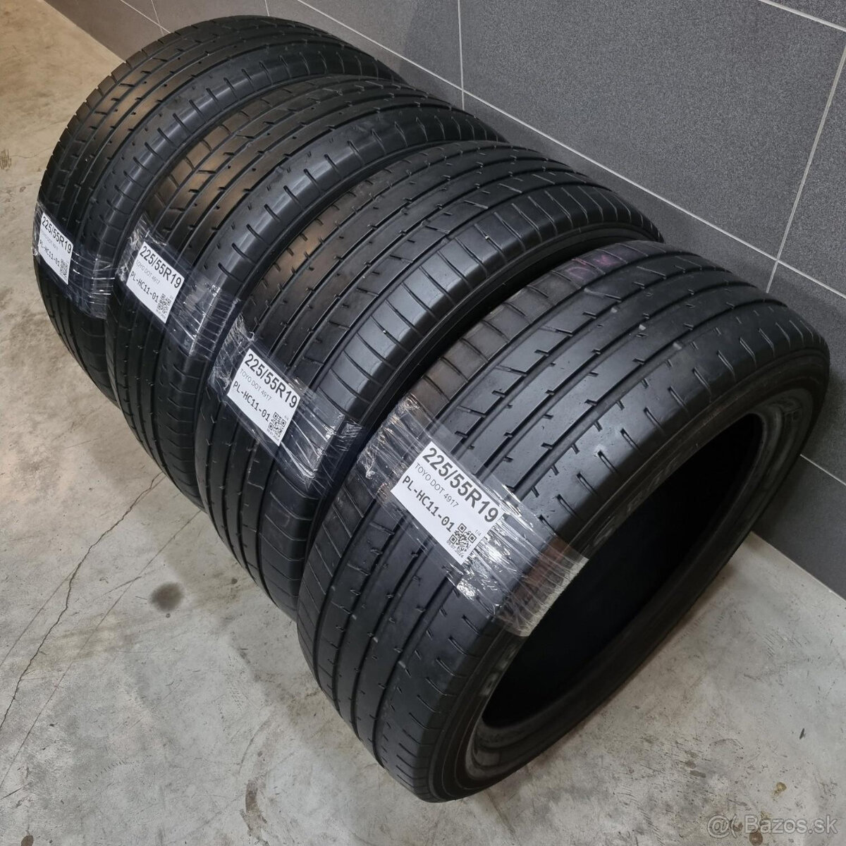Letné pneumatiky 225/55 R19 TOYO - 2