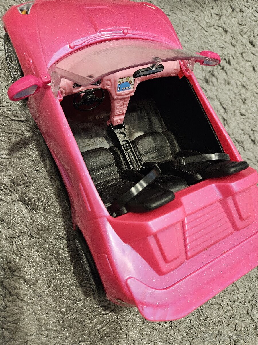 Barbie štýlový kabriolet
- 2