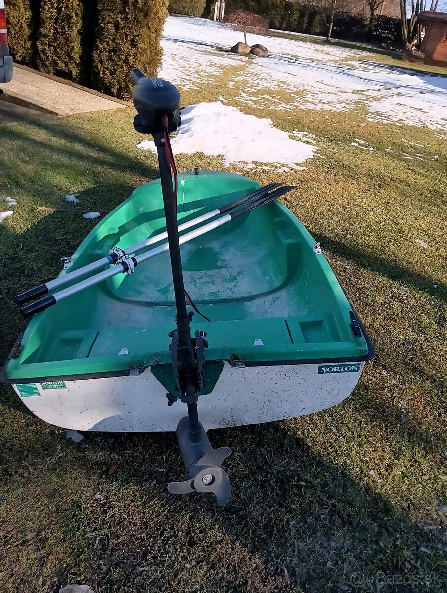 Predám laminátový čln Norton 1 - 2