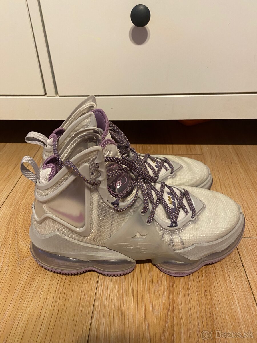 Nike, Jordan’s 42,5 - 2