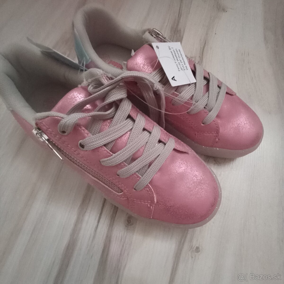 Nové tenisky veľ 34 - 2