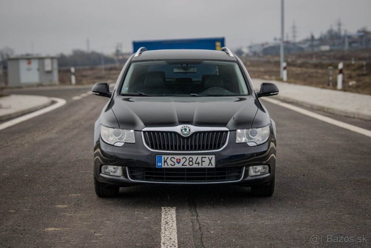 Škoda Superb Combi 1.8 TSI Comfort DSG - 2