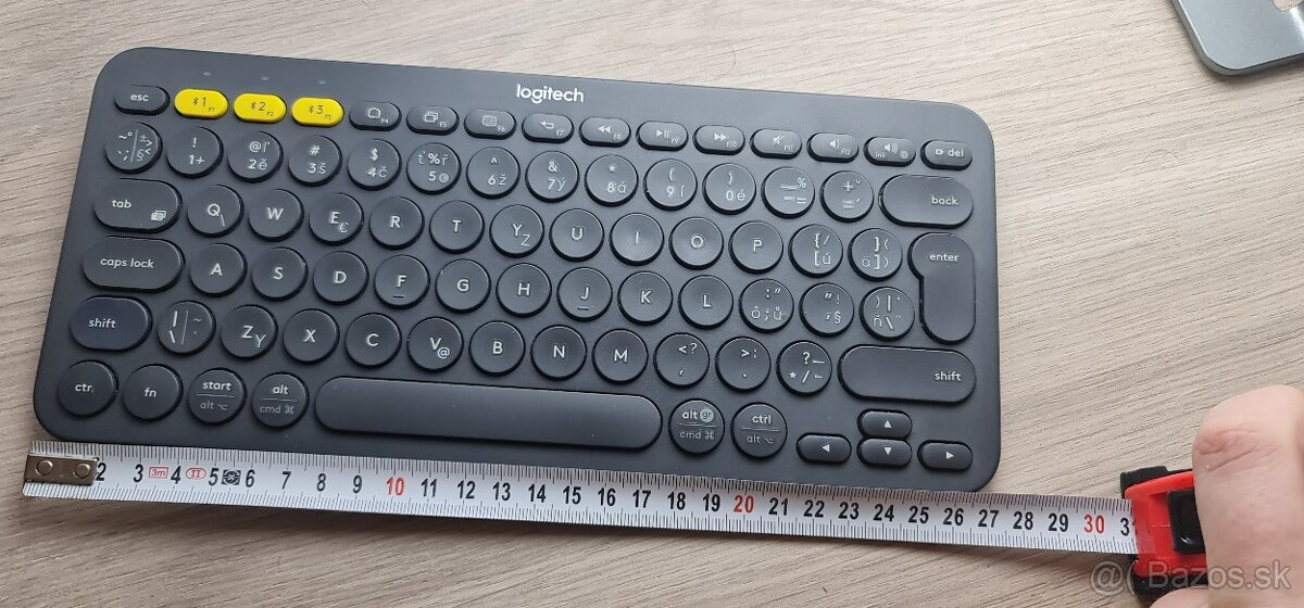 Logitech K380 SK/CZ Bluetooth Keyboard - 2