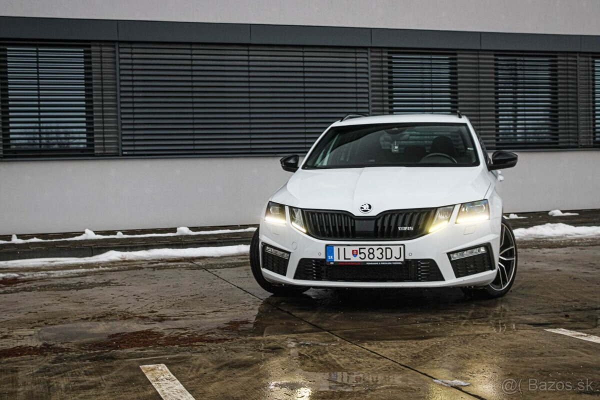Škoda Octavia Combi 2.0 TDI RS DSG 4x4 - 2