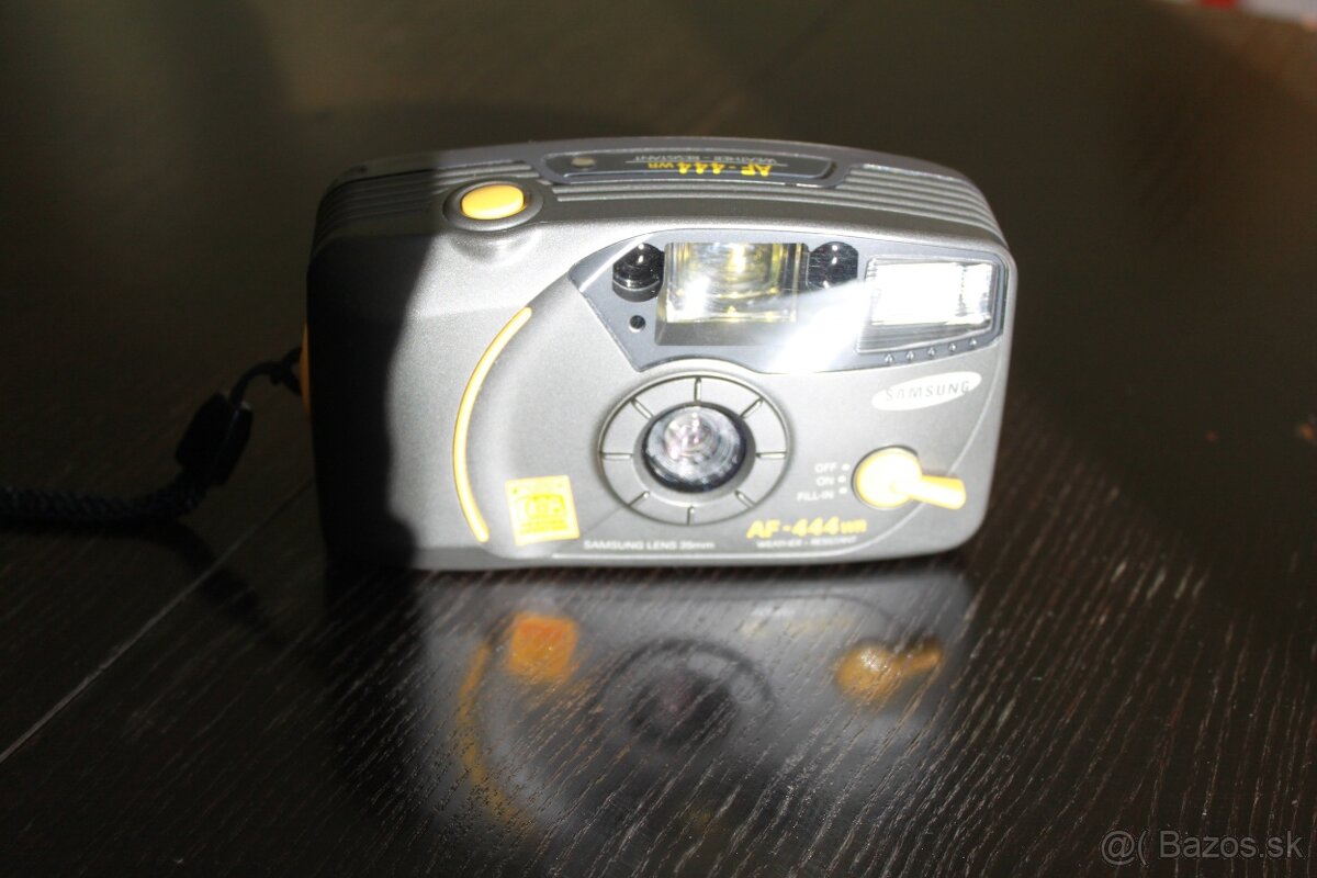 Fotoaparát Samsung AF-444wr - 2