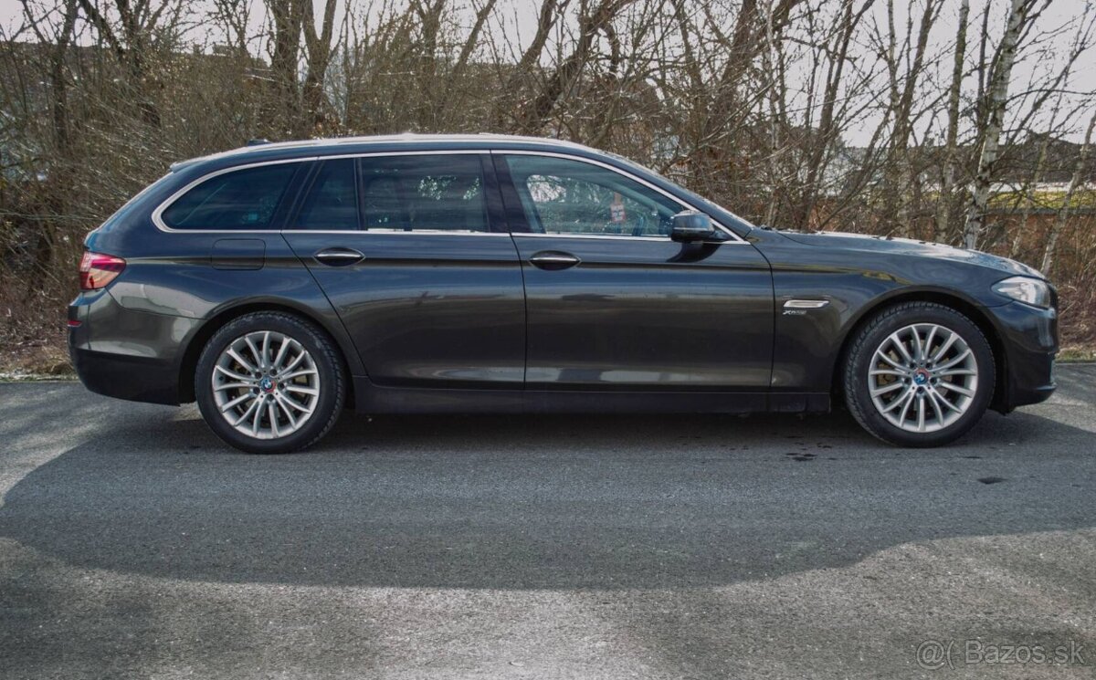 BMW 520d xDrive Touring F11 A/T - 2