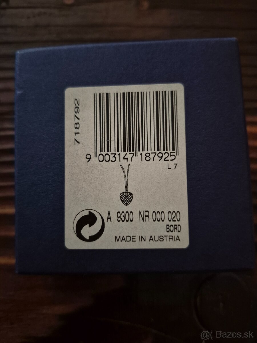 Predam SWAROVSKI nahrdelnik s cervenym srdcom - 2