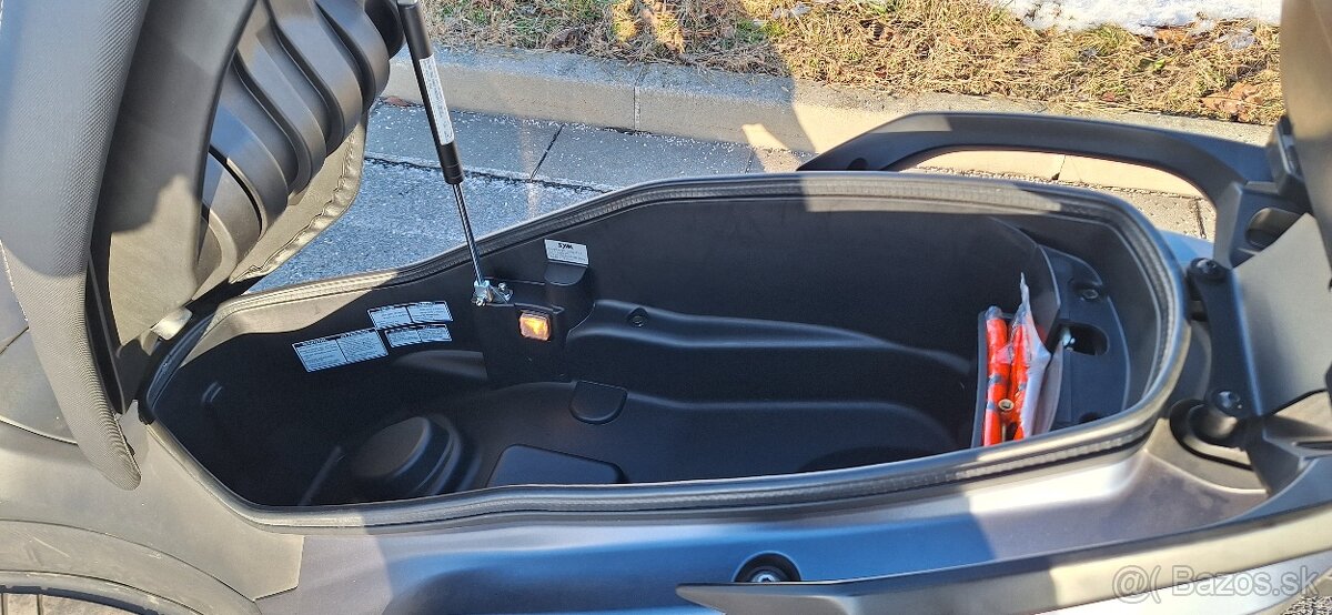 Sym Joymax Z+ 125 - 2