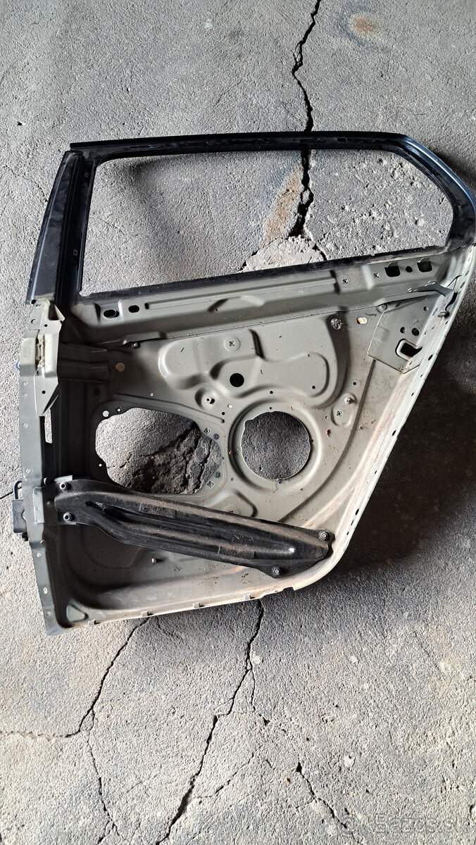 Dvere Golf 5 - 2