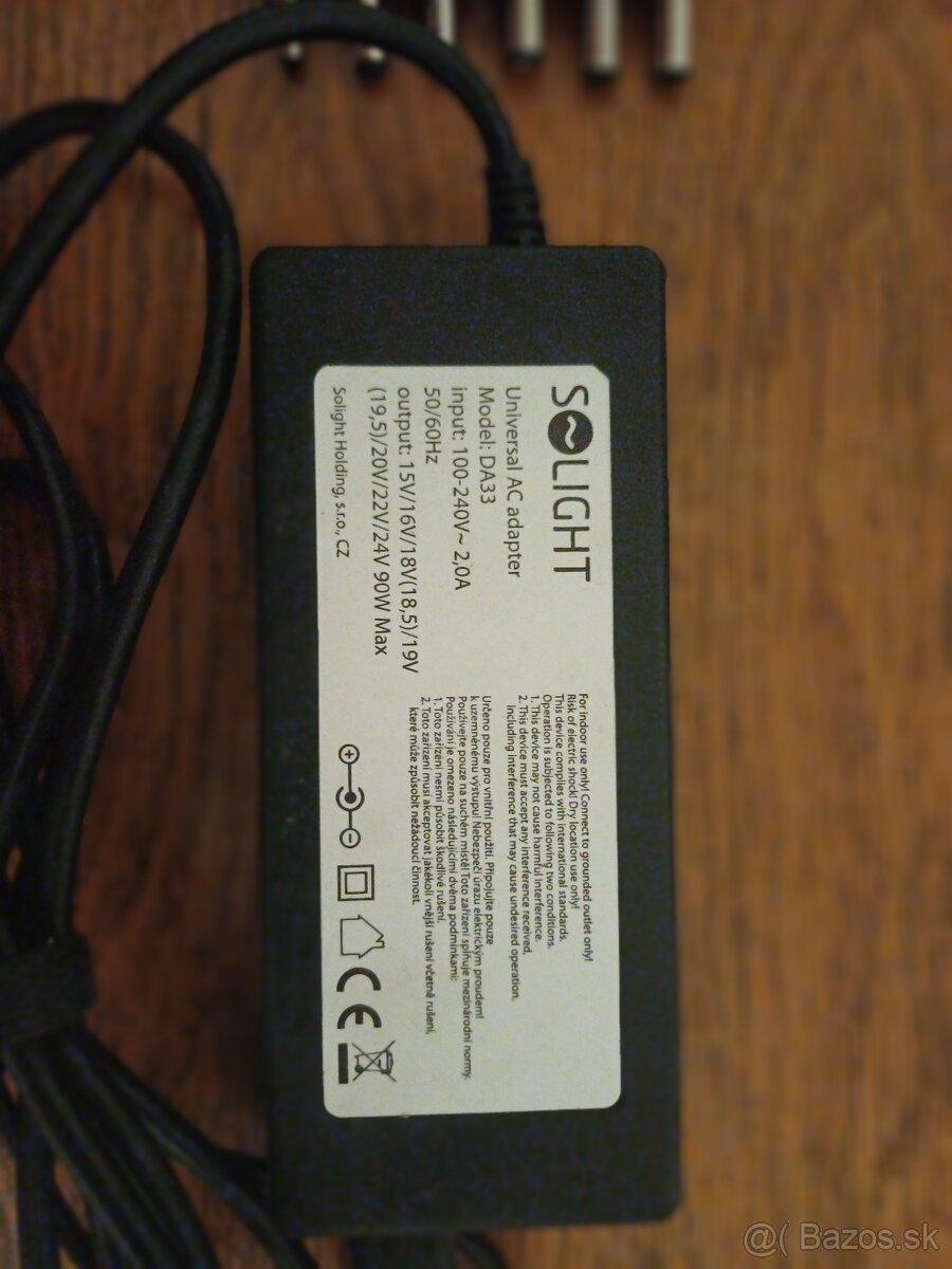 Sieťový adaptér Solight univerzálny pre notebooky/netbooky - 2