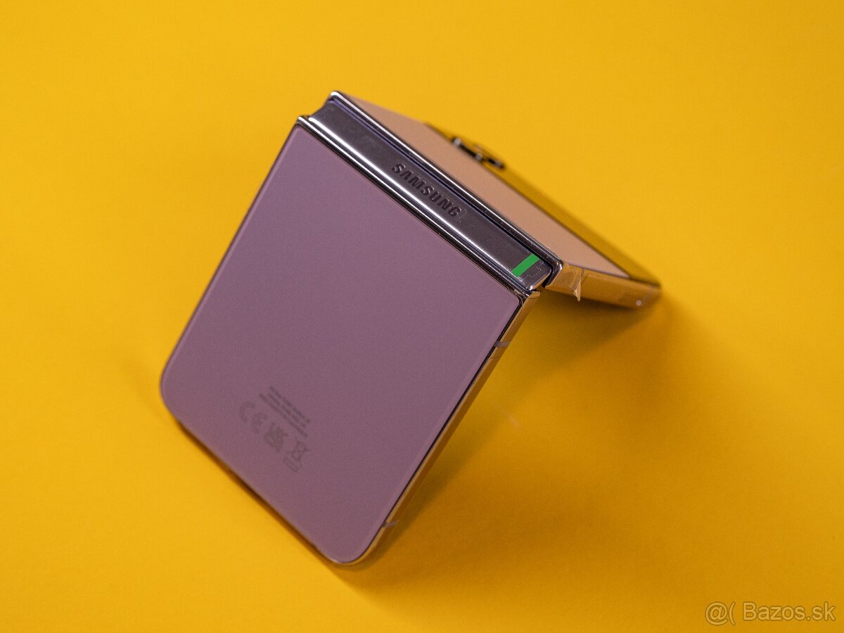 Samsung Galaxy Z Flip4 5G 128GB Purple – Ako nový - 2