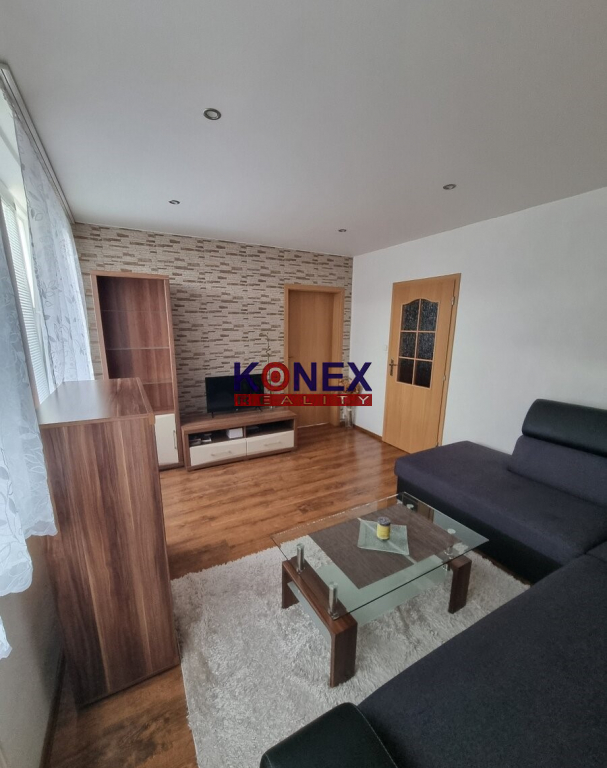 Krásny zrekonštruovaný 3-izbový byt MICHALOVCE - 2