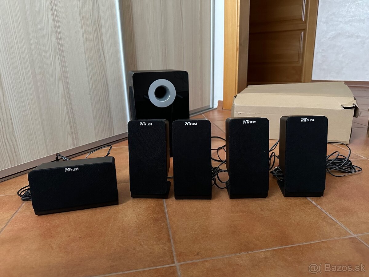 Repráky a subofér značky Trust - 2