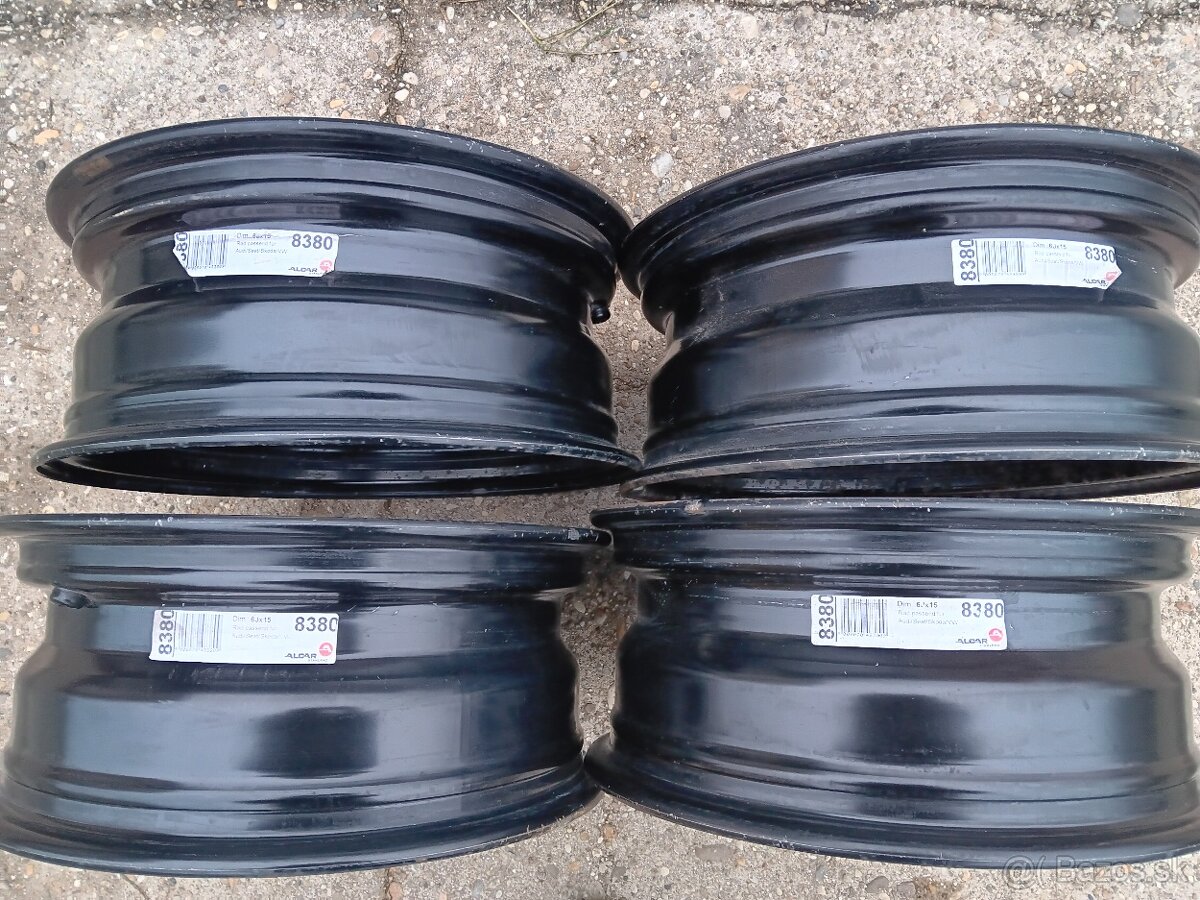 Predám 4x disky 5x100-R15 - 2