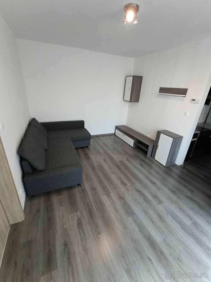 Prenájom 2-izbového bytu Malacky - 2