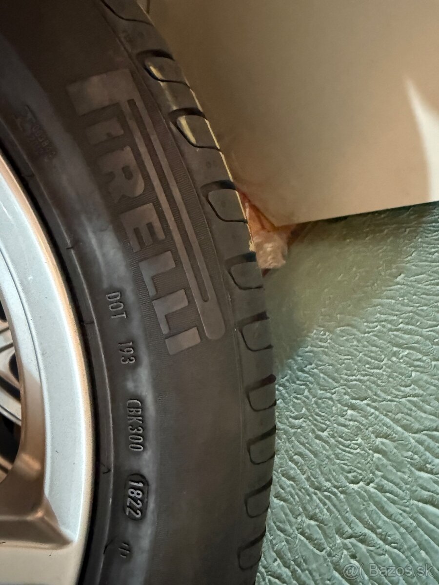 7Jx17 5x112 Sada diskov Dezent pneu Pirelli - 2