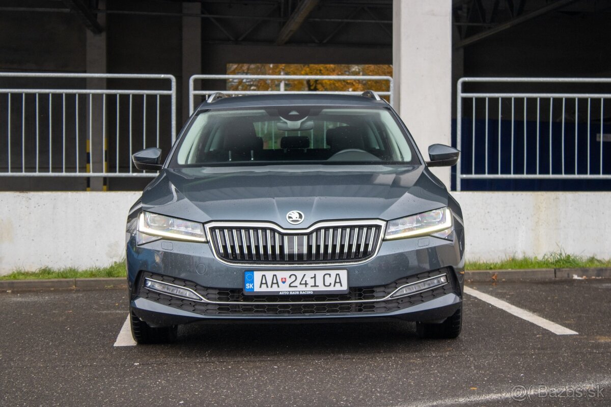 Škoda Superb Combi - 2