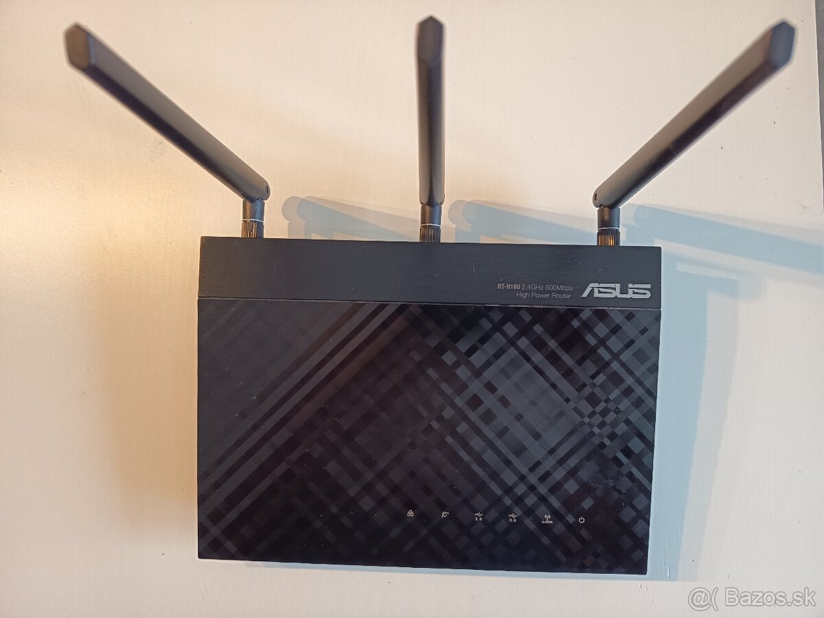Asus router RT-N18U 2,4 GHz 600 Mbps - 2