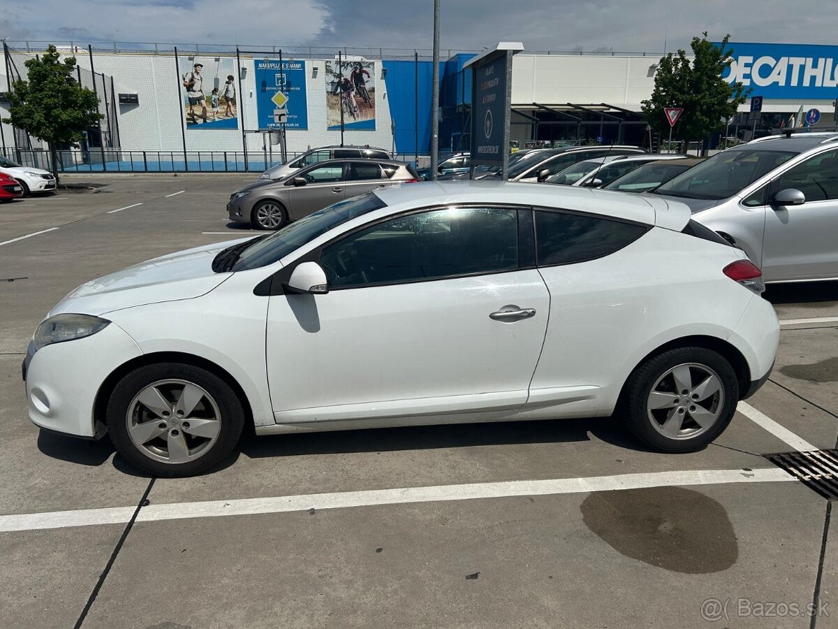 Renault Megane 3 Coupe 1.6 2010 - 2